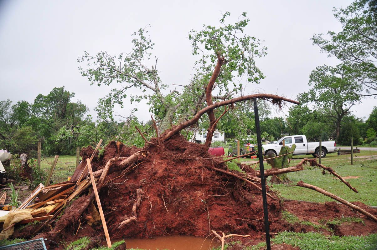 DR_2015-05_Tuttle-Tornado_David-Crowell-35.jpg