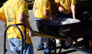 Disaster Relief - Charleston, SC Flooding - 2015-22463897292 (1)