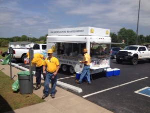 Oklahoma Baptist disaster relief volunteers serve meals on Thursday and Friday to victims and volunteer workers, at Snow Hill Baptist Church near Tuttle. (Photo: Brad Biddy)