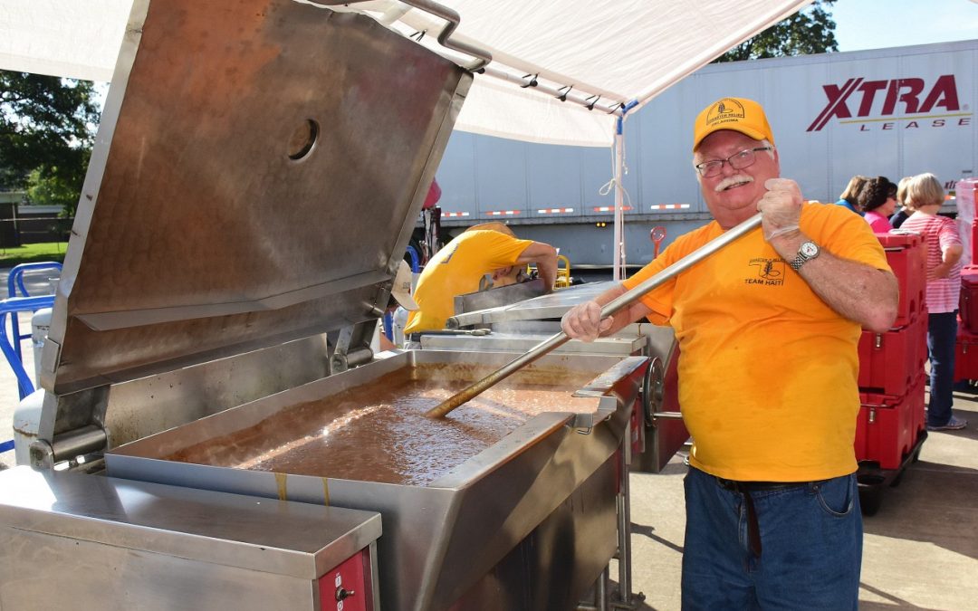 Oklahoma DR volunteers have served 40,000-plus meals in Baton Rouge since Aug. 19